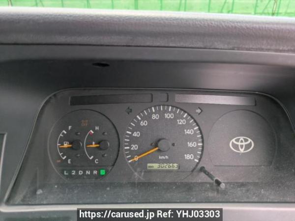 Used 2004 AT toyota regiusace-van TRH102V Image[21]