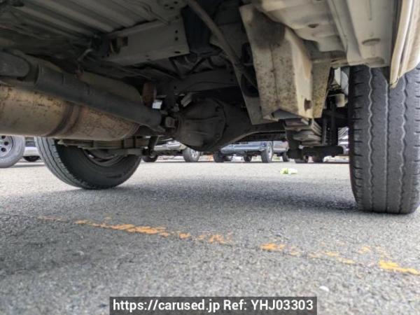 Used 2004 AT toyota regiusace-van TRH102V Image[31]