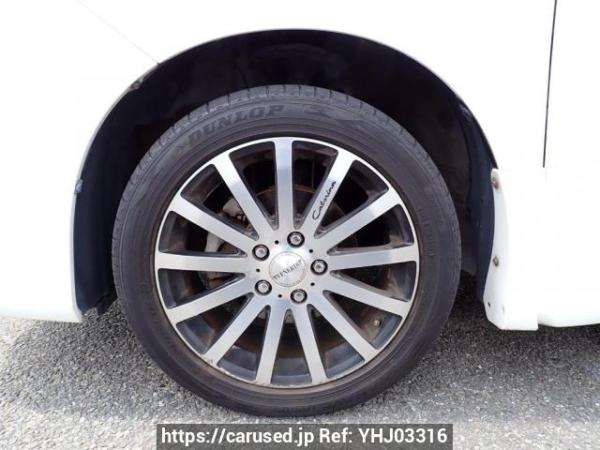 Used 2009 AT toyota voxy ZRR70W Image[30]