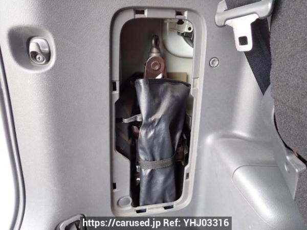 Used 2009 AT toyota voxy ZRR70W Image[43]