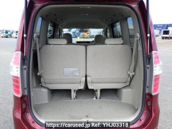 Used 2009 AT toyota noah ZRR70G Image[8]