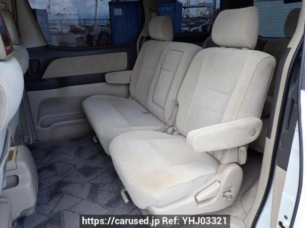 Used 2005 AT toyota alphard ANH10W Image[15]