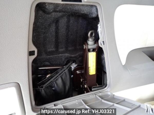 Used 2005 AT toyota alphard ANH10W Image[44]