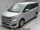 Toyota Noah ZRR85G