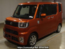 Toyota Pixis Mega LA700A