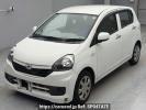 Daihatsu Mira e:S LA300S