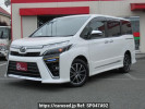 Toyota Voxy ZRR85W