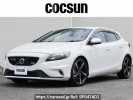Volvo V40 MB5204T