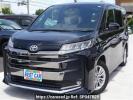 Toyota Noah MZRA90W