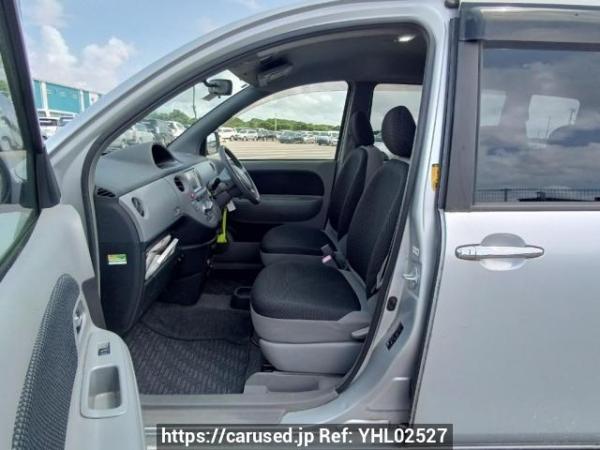 Used 2005 AT toyota sienta NCP81G Image[13]