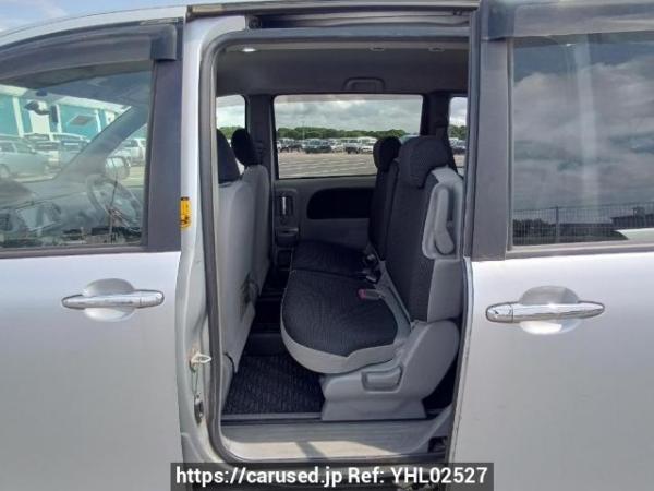 Used 2005 AT toyota sienta NCP81G Image[15]