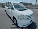 Toyota Noah ZRR70G
