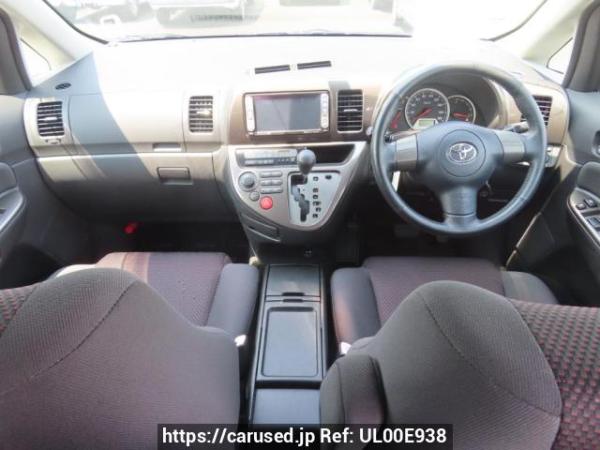Used 2005 AT toyota wish ZNE10G Image[17]