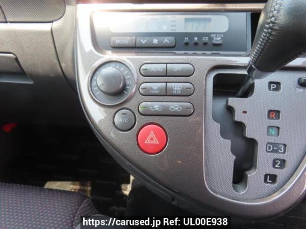 Used 2005 AT toyota wish ZNE10G Image[23]
