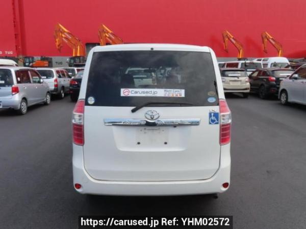 Used 2009 AT toyota noah ZRR70G Image[5]