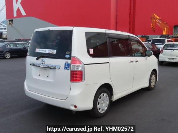 Used 2009 AT toyota noah ZRR70G Image[6]