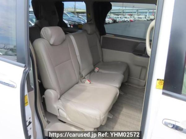 Used 2009 AT toyota noah ZRR70G Image[17]