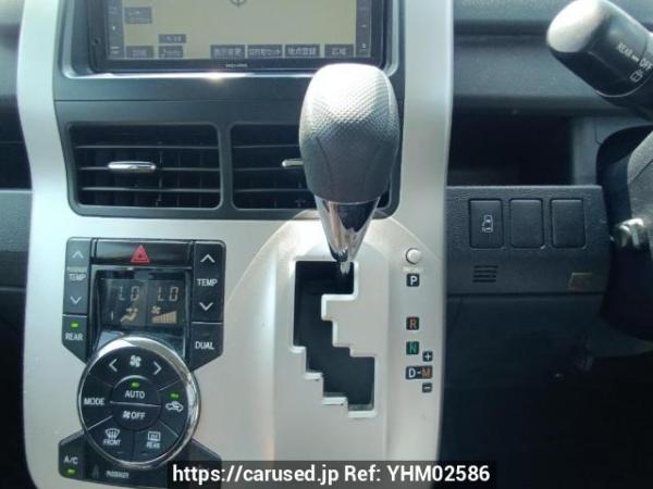 Used 2010 AT toyota noah ZRR70G Image[23]