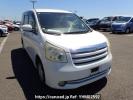Toyota Noah ZRR70G