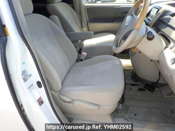 Used 2007 AT toyota noah ZRR70G Image[11]