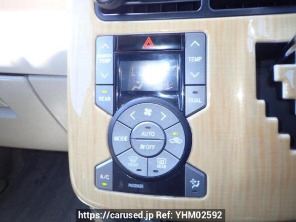 Used 2007 AT toyota noah ZRR70G Image[22]