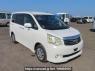 Used 2010 AT toyota noah ZRR70G Image[0]
