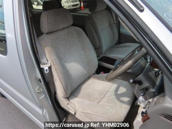 Used 2001 AT toyota regius-wagon RCH41W Image[13]