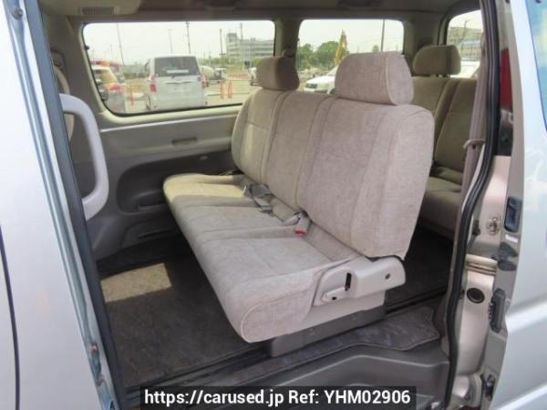 Used 2001 AT toyota regius-wagon RCH41W Image[17]