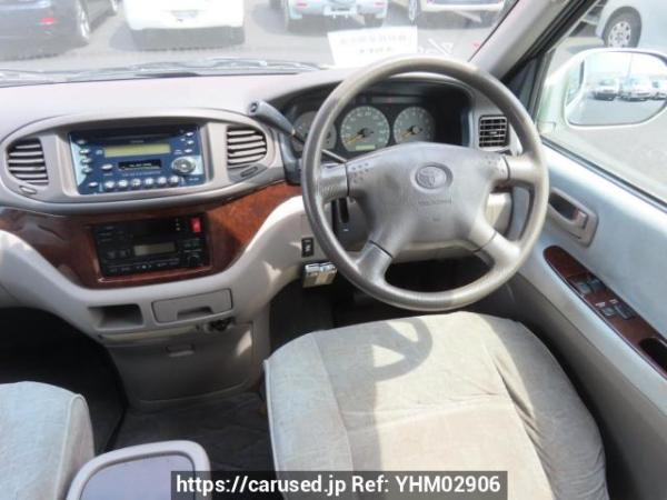 Used 2001 AT toyota regius-wagon RCH41W Image[21]