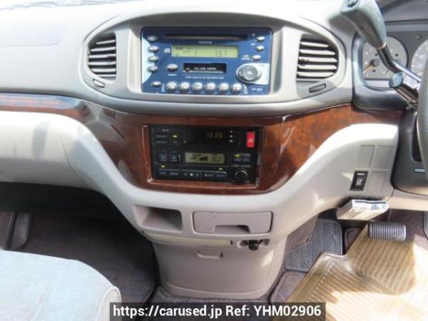 Used 2001 AT toyota regius-wagon RCH41W Image[23]