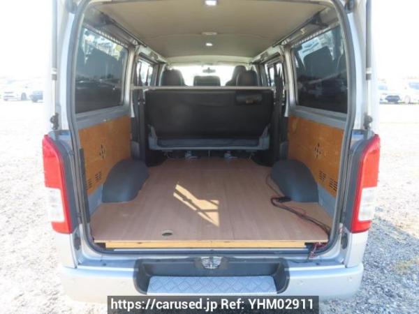 Used 2010 MT toyota hiace-van KDH201V Image[8]