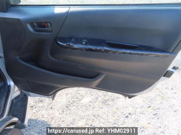 Used 2010 MT toyota hiace-van KDH201V Image[34]