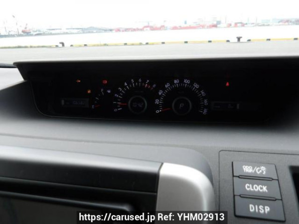 Used 2007 AT toyota noah ZRR70W Image[21]