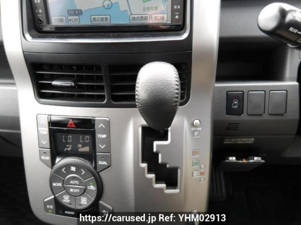 Used 2007 AT toyota noah ZRR70W Image[26]