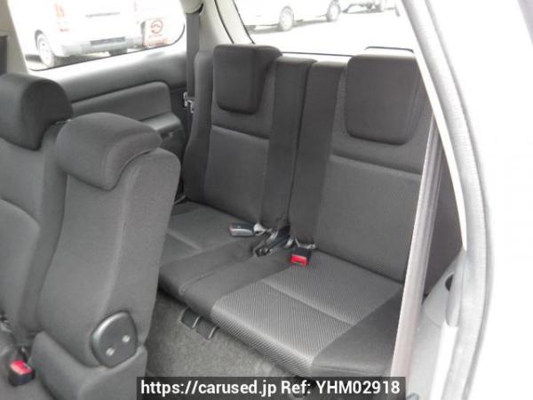 Used 2004 AT toyota wish ZNE10G Image[16]