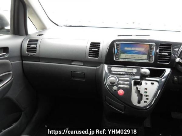 Used 2004 AT toyota wish ZNE10G Image[18]