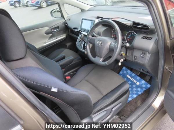Used 2009 AT toyota wish ZGE20W Image[12]