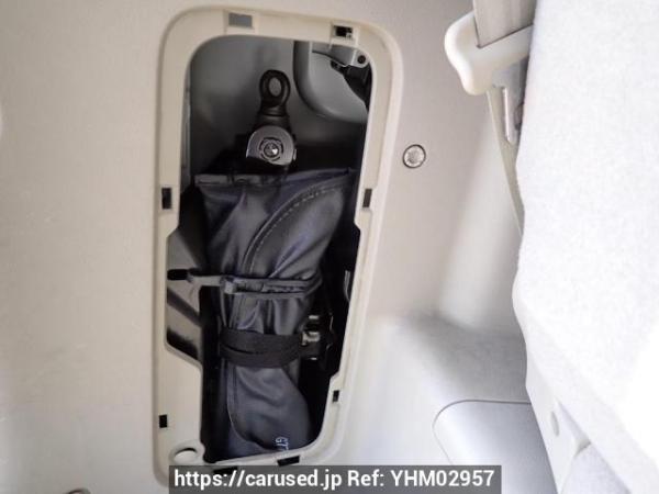 Used 2007 AT toyota noah ZRR70G Image[43]