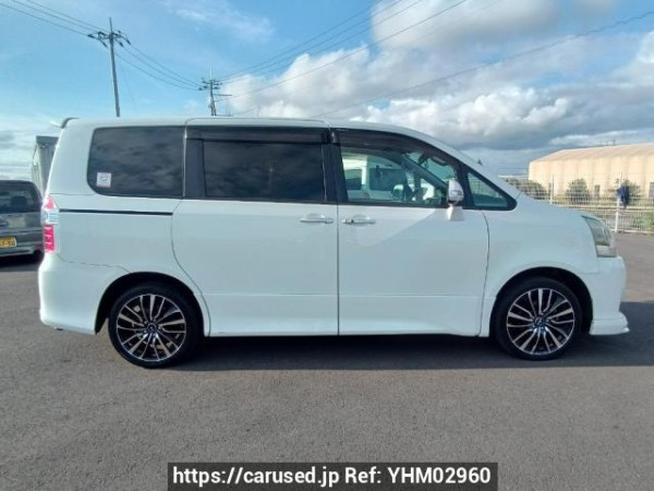 Used 2009 AT toyota noah ZRR70W Image[7]