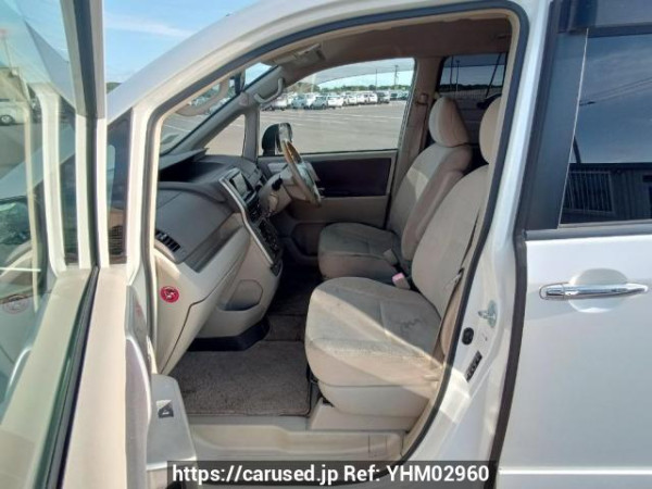 Used 2009 AT toyota noah ZRR70W Image[14]