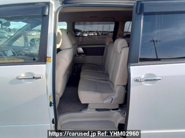 Used 2009 AT toyota noah ZRR70W Image[16]