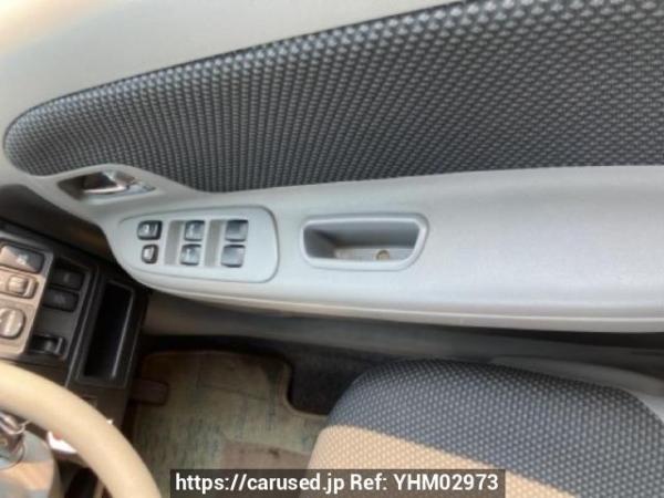 Used 2005 AT toyota sienta NCP81G Image[16]