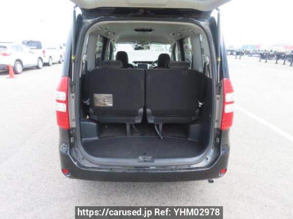 Used 2010 AT toyota noah ZRR70G Image[8]