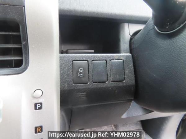 Used 2010 AT toyota noah ZRR70G Image[34]