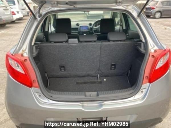 Used 2013 AT mazda demio DE3FS Image[8]