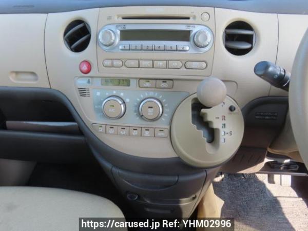Used 2003 AT toyota sienta NCP81G Image[30]