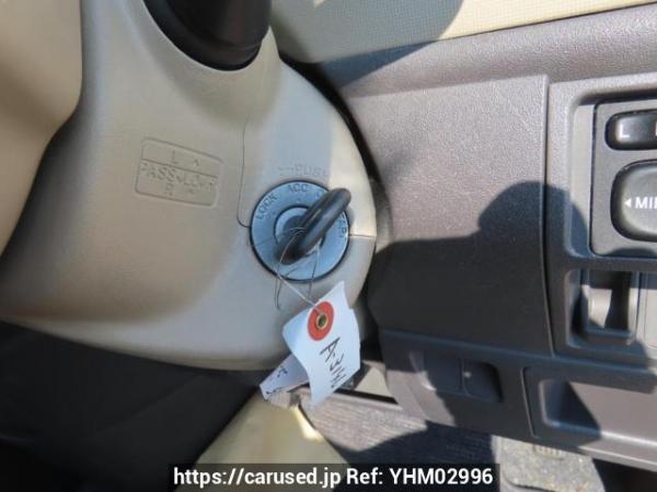 Used 2003 AT toyota sienta NCP81G Image[32]