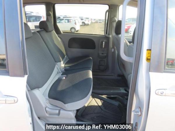 Used 2005 AT toyota sienta NCP81G Image[13]