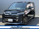 Toyota Noah ZWR90W