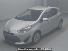 Toyota Aqua NHP10
